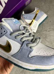 Кроссовки Nike Dunk SB Low Sean Cliver Holiday Special живое фото 3